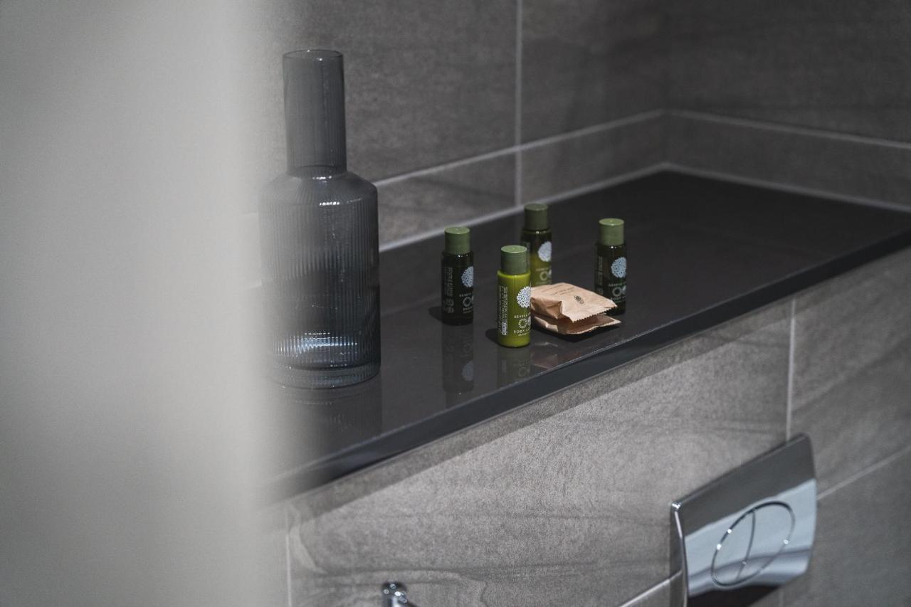 Modern 1-Bed Apartments - New - City Centre - Free Wi-Fi - Шефилд Екстериор снимка